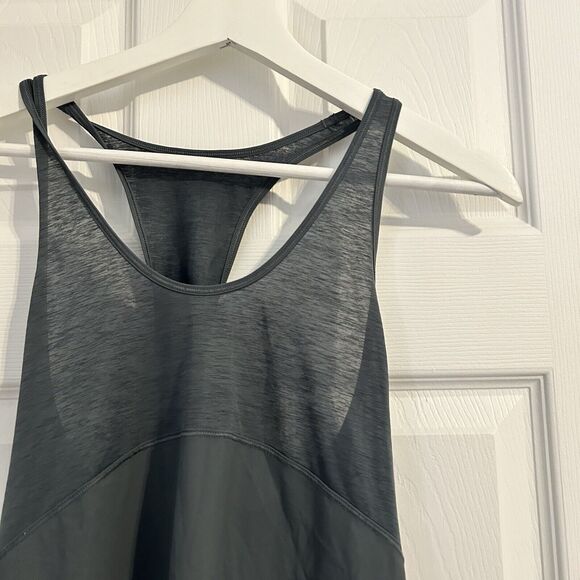 Lululemon Twist Back Tank Top Slate Blue Gray Size 4 Activewear Open Side Sporty - Picture 2 of 8